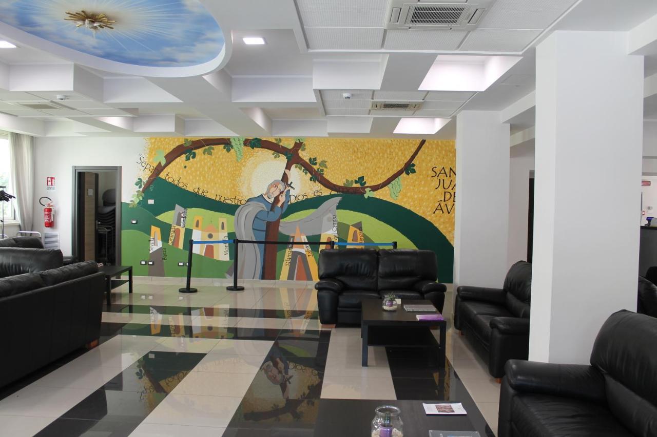 Casa Per Ferie San Juan De Avila Рим Экстерьер фото